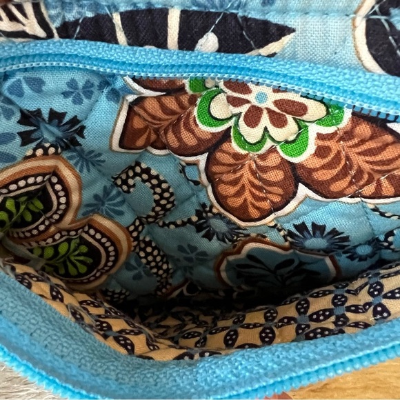 VERA BRADLEY Bali Blue 2009 On The Go Crossbody Commuter Blue Brown Zip Top - Picture 7 of 14